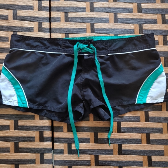 Body Glove Vintage Women's Board Shorts Sz: M - Picture 7 of 10